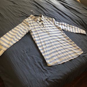 MENS LARGE SHIRT (Blue/White)